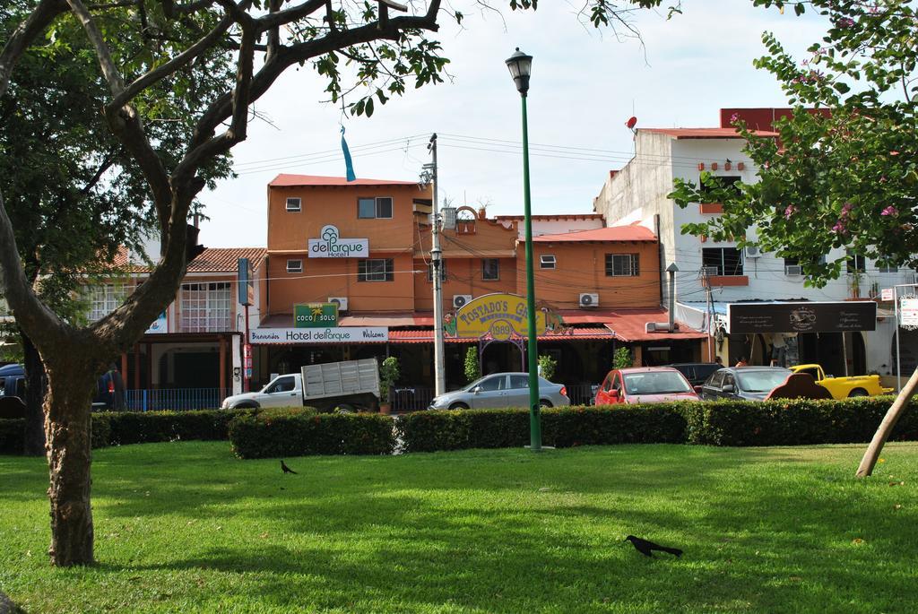 Hotel Del Parque Santa María Huatulco Esterno foto